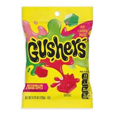 Gushers Peg Bag Display Watermelon Sour Apple 4.25oz 8ct - candynow.ca